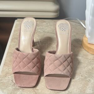 Vince Camuto Reselm quilted block heel slide sandals in a pink / blush suede